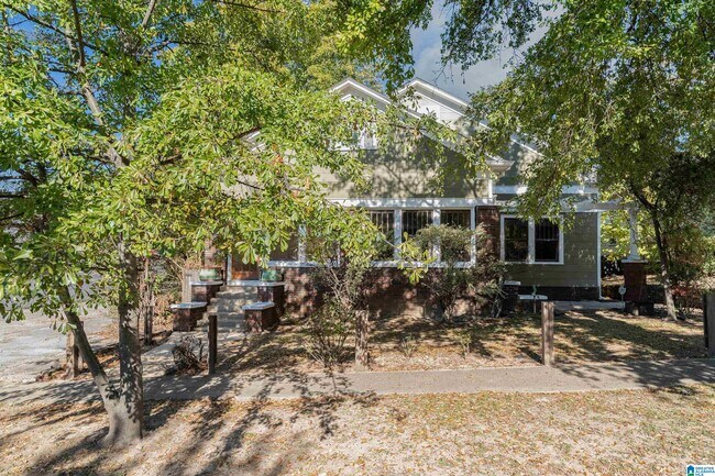 Foto del edificio - 3716 6th Ave S