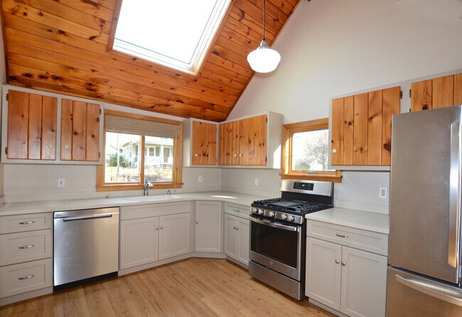 Building Photo - 127 NY-214