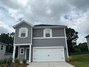 Building Photo - 424 Luna Ln