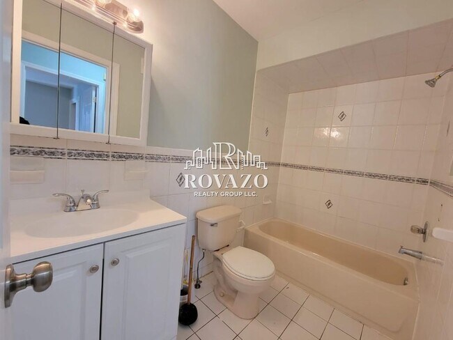 Foto del edificio - 921 Hunterdon St