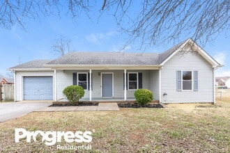 Building Photo - 3234 Meadowhill Dr