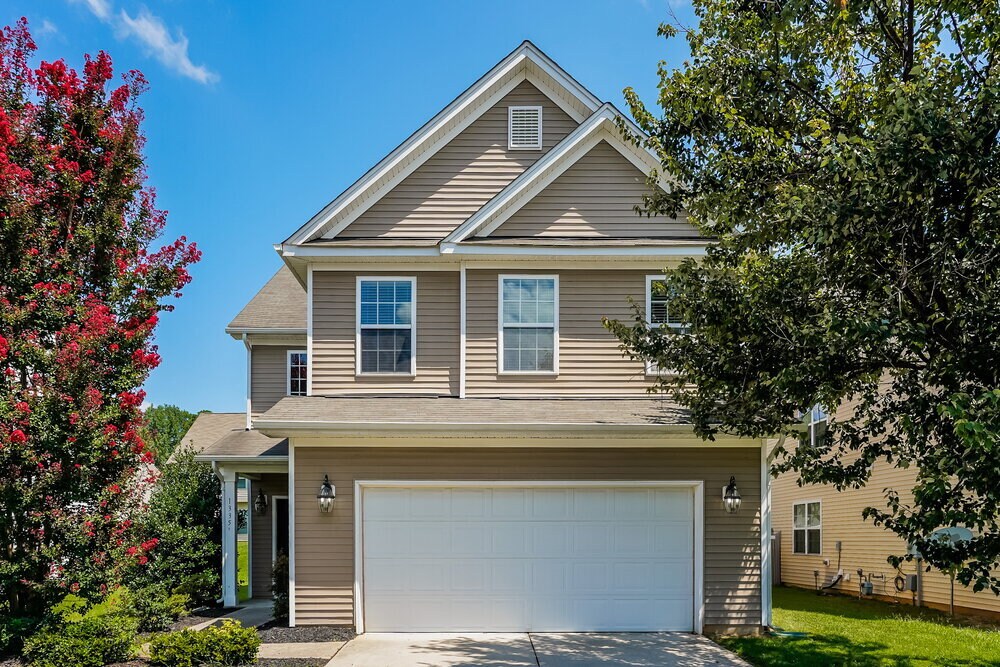 Foto principal - 1335 Lombar St
