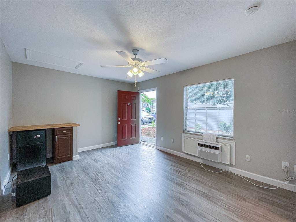Building Photo - 319 Orchid Dr