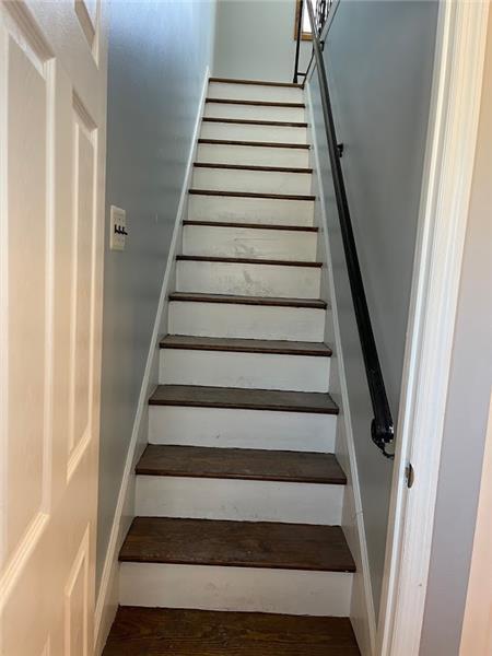 Foto del edificio - 211 Titus Ave