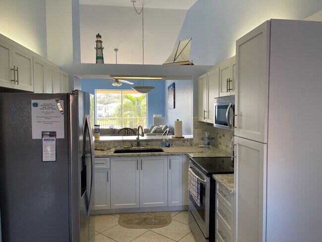 Foto del edificio - 380 Robin Hood Cir. #201 - Laurie