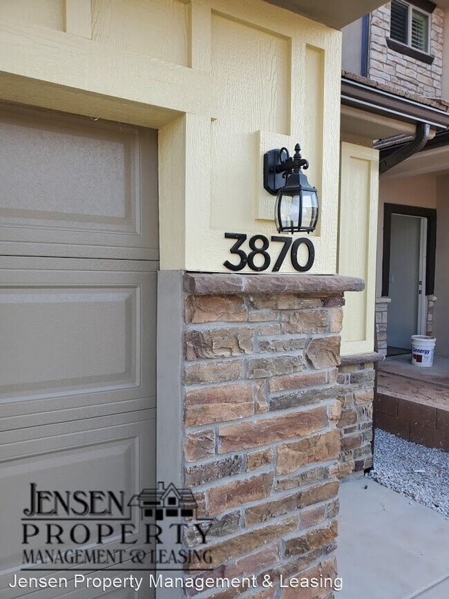 Foto del edificio - 4 br, 2.5 bath House - 3870 Trans Am Lane