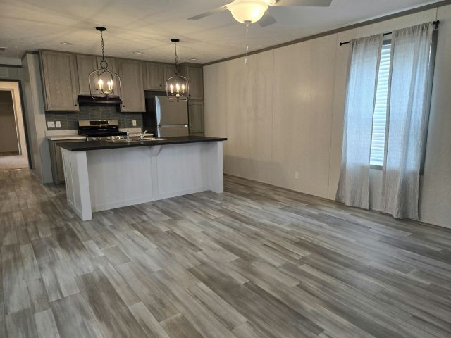 Foto principal - 137 113th Square NE