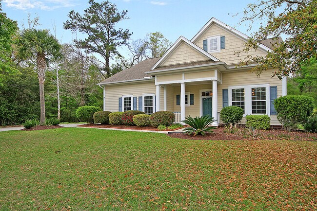 Foto del edificio - FOR RENT! 174 Carolinian Drive