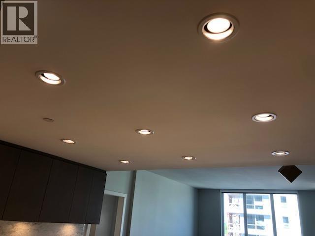 Photo du bâtiment - 5410 Shortcut Rd