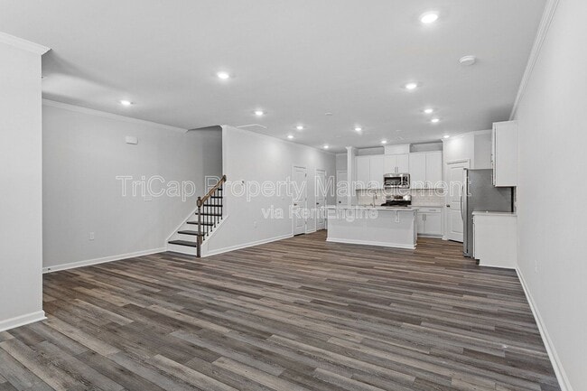 Foto del edificio - 1636 Singing Bird Trl