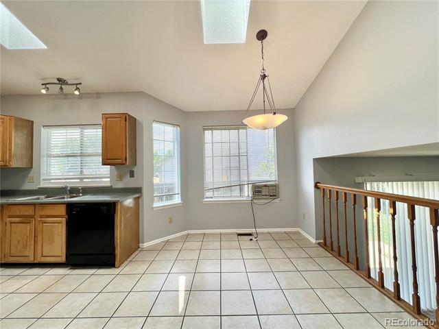 Foto del edificio - 12265 Deerfield Way