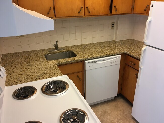 Foto del edificio - 7681 Daytona St NW