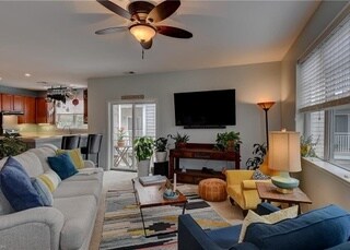 Foto del edificio - 5300 Warminster Dr
