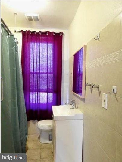 Foto del edificio - 3467 Bowman St
