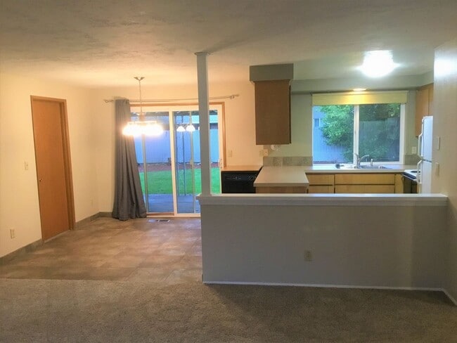 Building Photo - ONE LEVEL LIVING