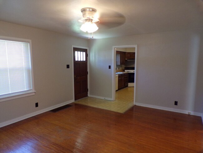 Foto del edificio - Home Coming Soon- 3bedroom; 2 bath