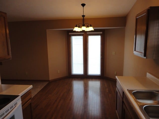 Building Photo - 5958 Durrington Dr