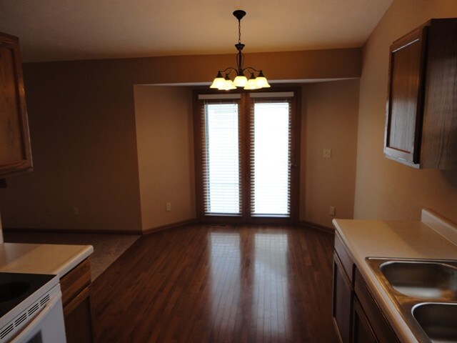 Foto del edificio - 5958 Durrington Dr