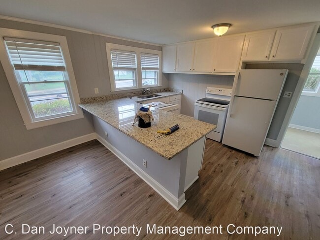 Building Photo - 2 br, 2 bath House - 202 Parkins Mill RD
