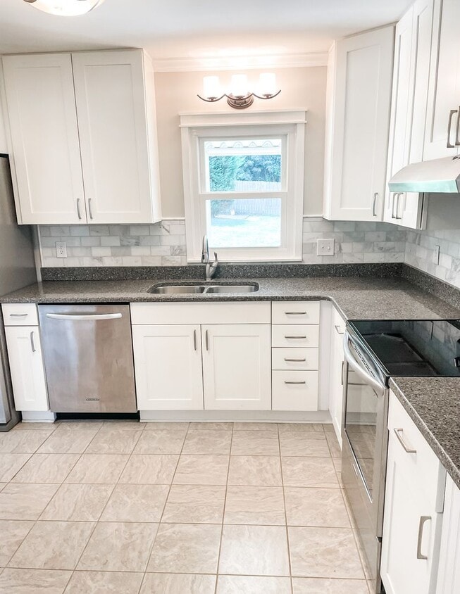 Photo - 229 Elkmont Rd