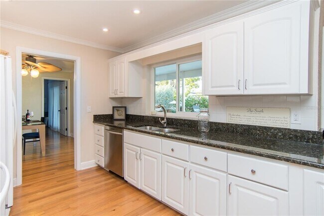Foto del edificio - 1113 40th Ave NE