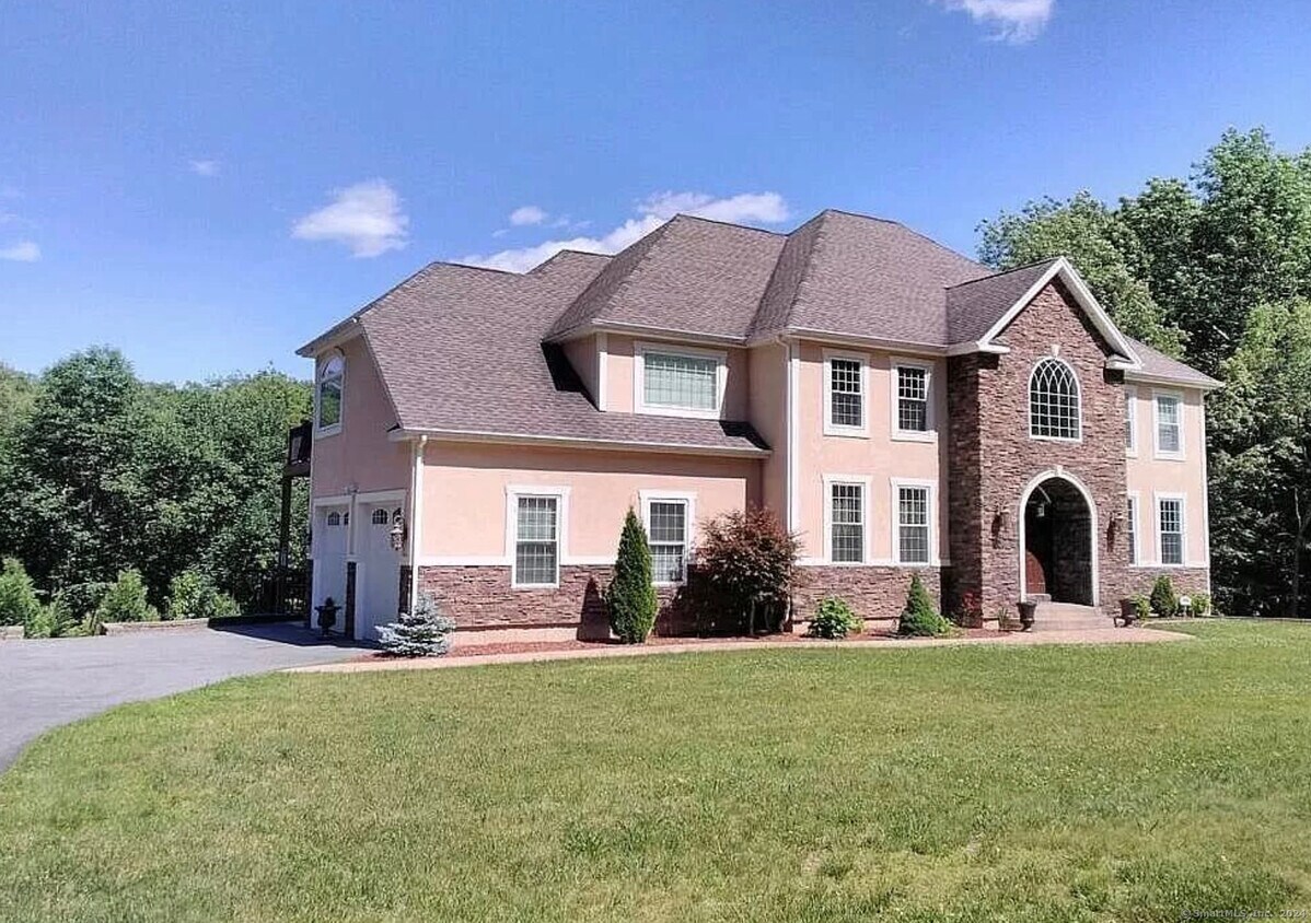 37 Enrico Rd