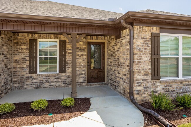 Building Photo - 120 Lady Slipper Bend