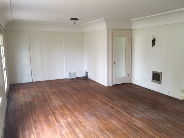 Building Photo - r191f
