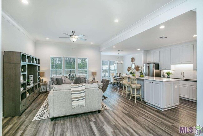 Foto del edificio - Beautiful 3 bedroom home- $500 off 1st mon...