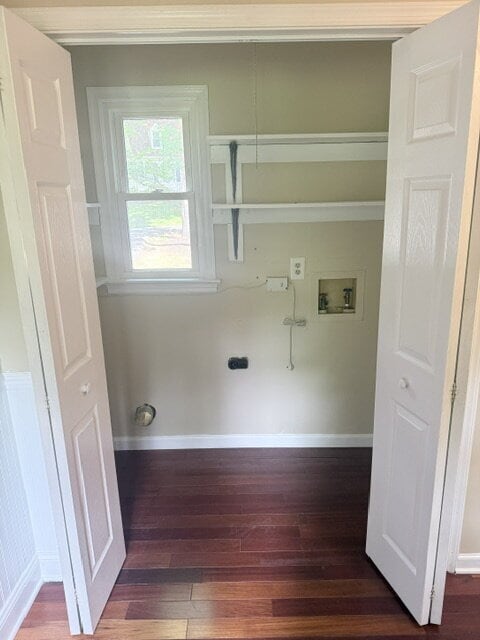 Building Photo - Spacious Cape in Woodlake Available Immediately