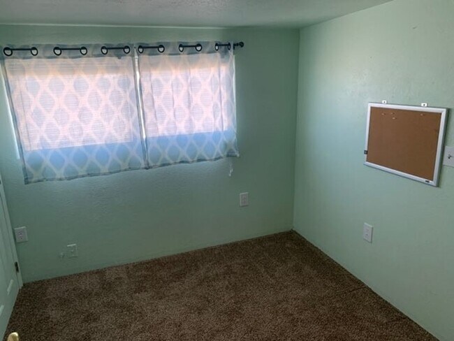 Foto del edificio - Renovated Single Wide with great features ...