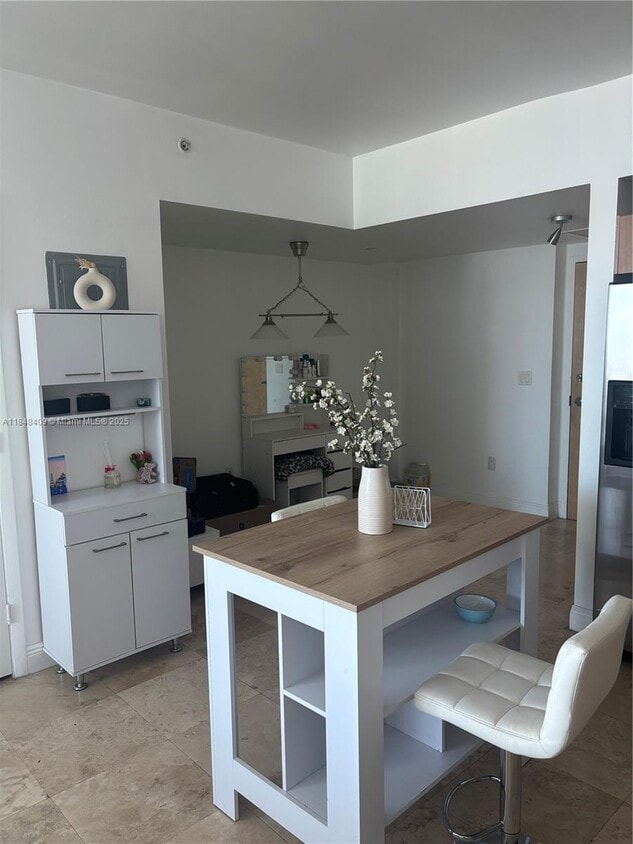 Foto del edificio - 350 S Miami Ave