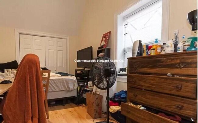 Building Photo - 1203 Beacon St