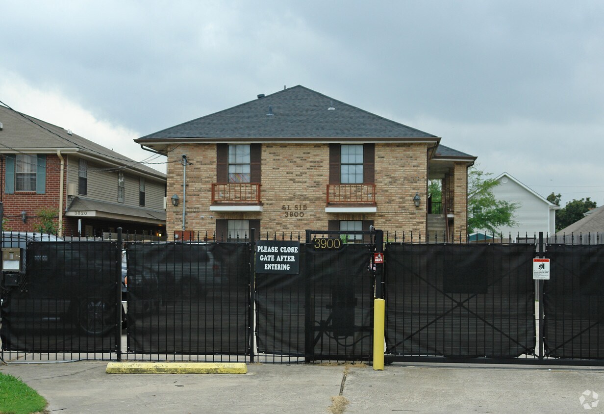 3900 Division St, Metairie, LA 70002 Apartments in Metairie, LA