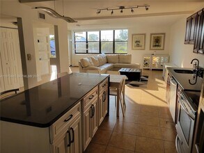 Building Photo - 20381 NE 30th Ave