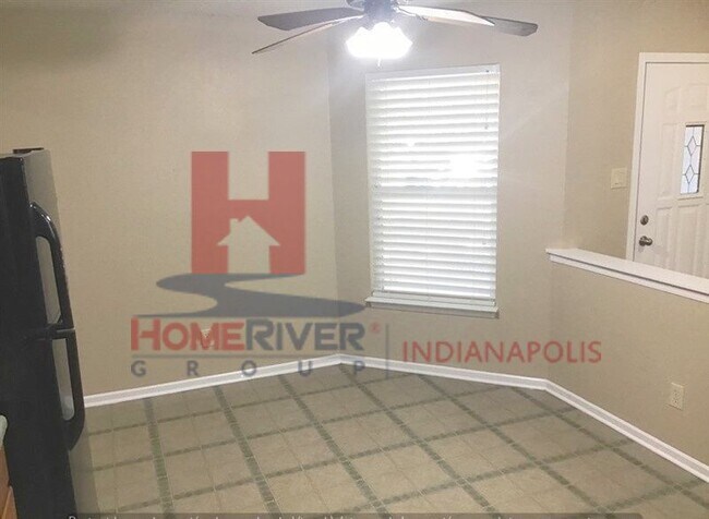 Building Photo - SPECIAL Half Month Free Rent