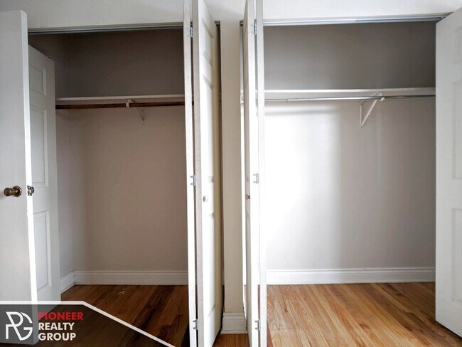 Building Photo - Lincoln Park 1 bed