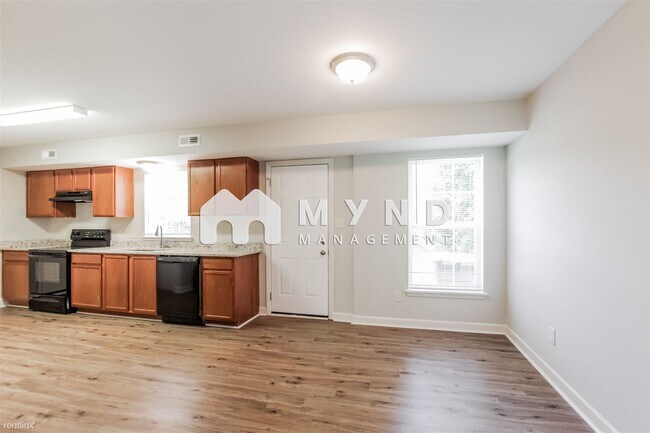 Building Photo - 3 br, 2.5 bath House - 1020 Alston Hill Dr