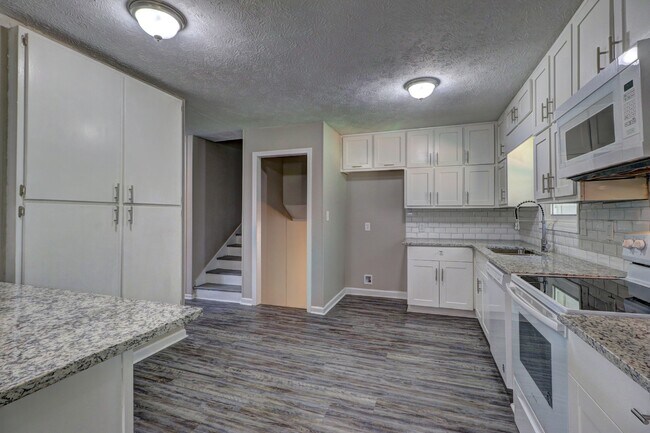 Foto del edificio - 894 Concord Rd SW