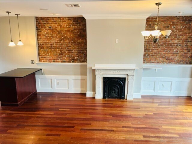 Foto del edificio - 650 E 6th St