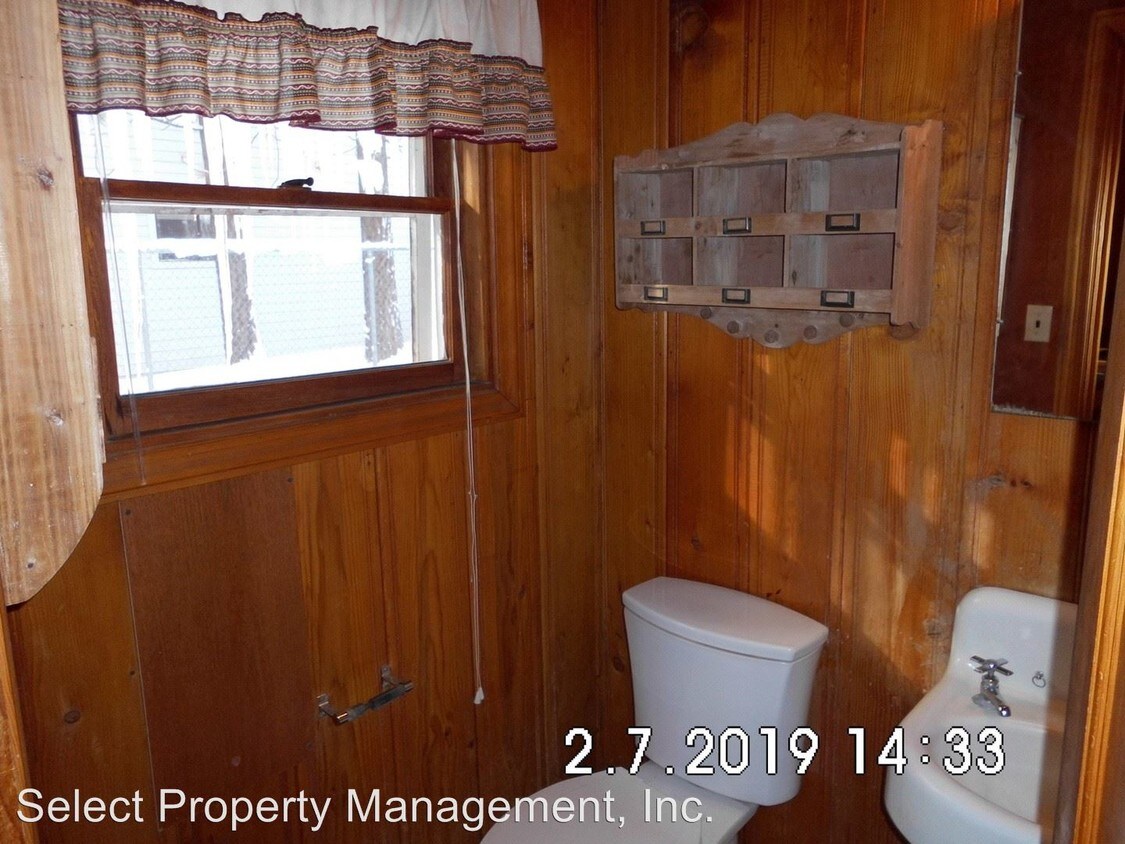 Foto del edificio - 914 Lakeview Ave