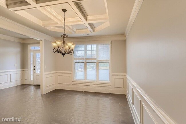 Building Photo - 5 br, 5 bath House - 8955 Shalford Ct