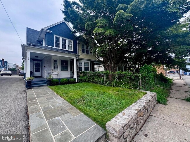 Photo - 24 Thomas Avenue Unit Townhome