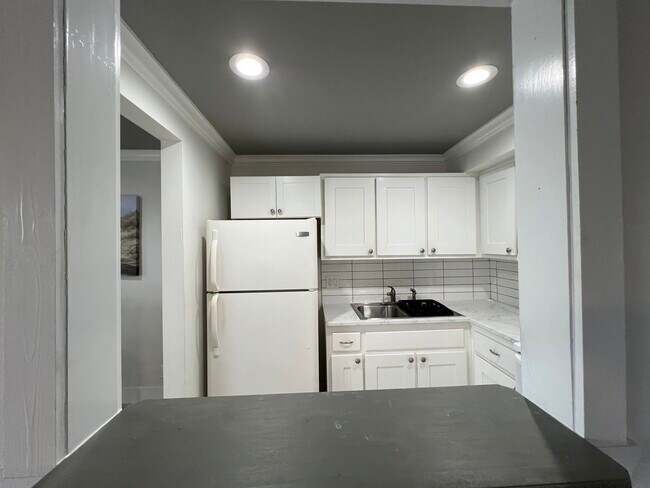 Foto del edificio - 131 Shore Ct