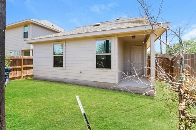 Foto del edificio - 10507 Clearwater Wy