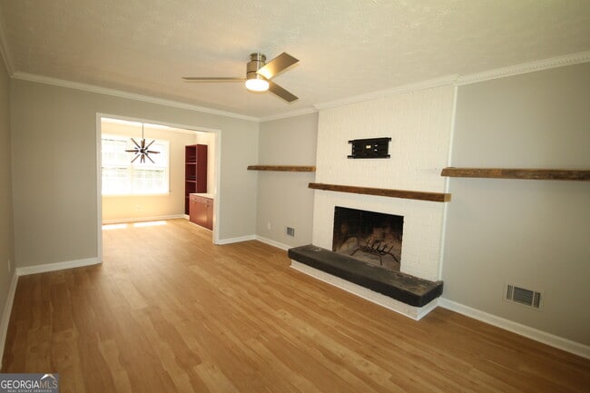 Building Photo - 3991 Berry Hill Trail