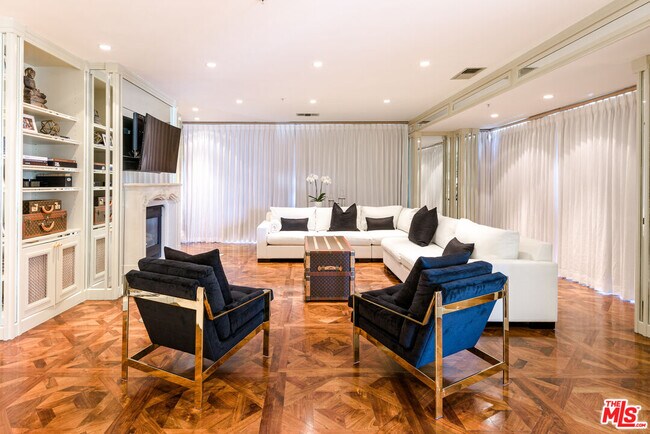 Building Photo - 10580 Wilshire Blvd