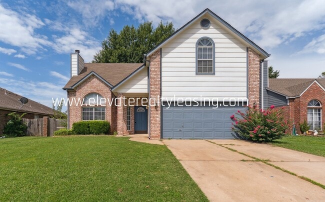 Building Photo - 1504 N Willow Ave