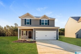 Building Photo - 55 Farmhouse Ln S