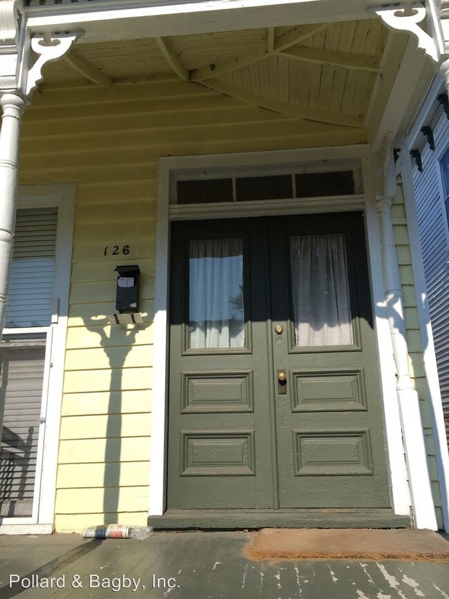 Foto del edificio - 126 S Laurel St